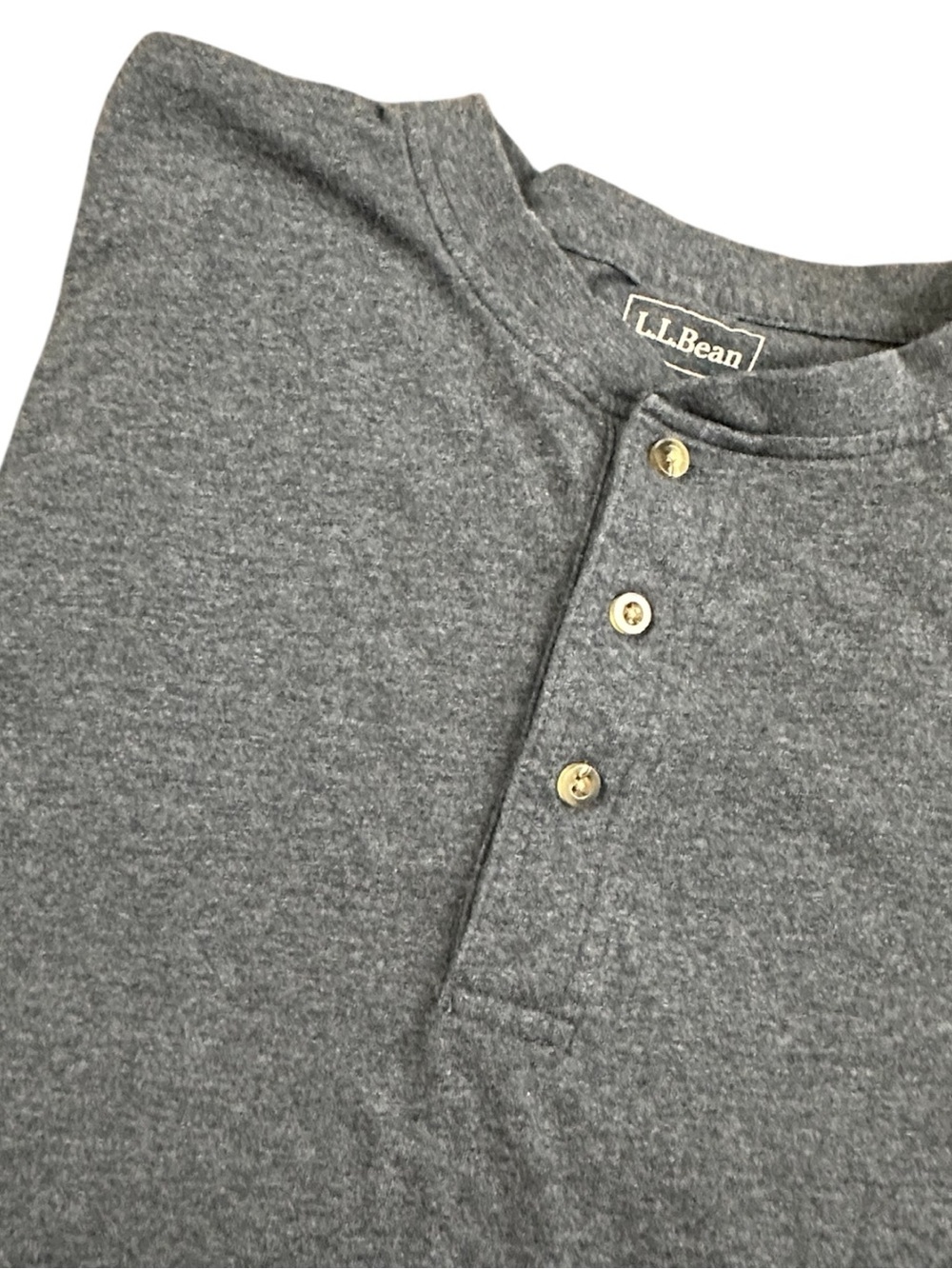 L.L.Bean Men’s XL Traditional Fit Charcoal Heather Short Sleeve Henley Shirt